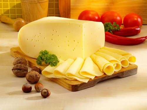 Польза сыра при диетическом питании