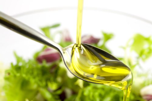 Оливковое масло - отлично для заправки