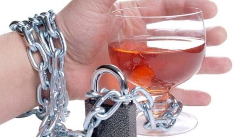 Злоупотребление спиртными напитками приводит к смерти при панкреатите