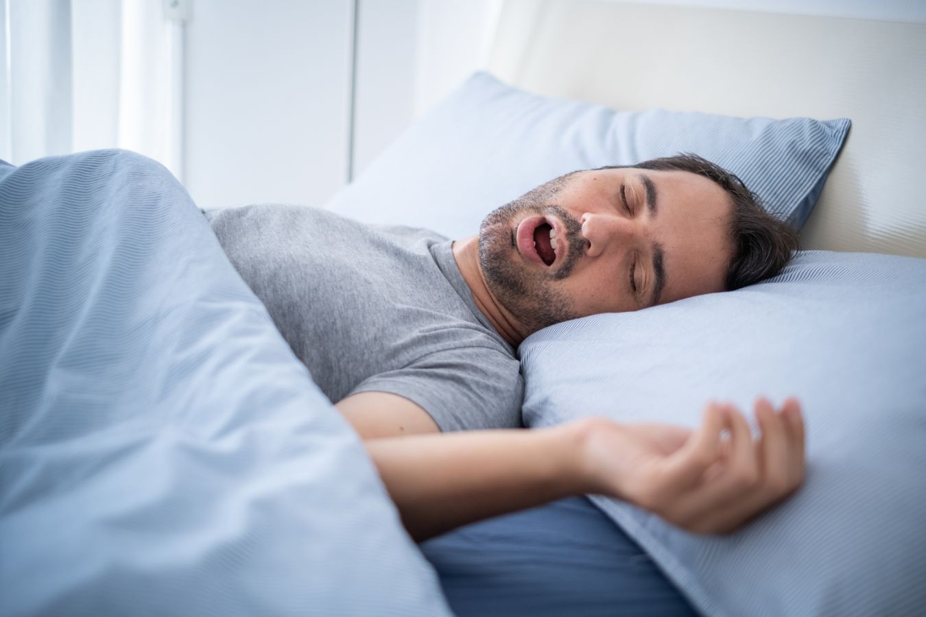 Как избавиться от апноэ во сне: эффективные методы лечения
